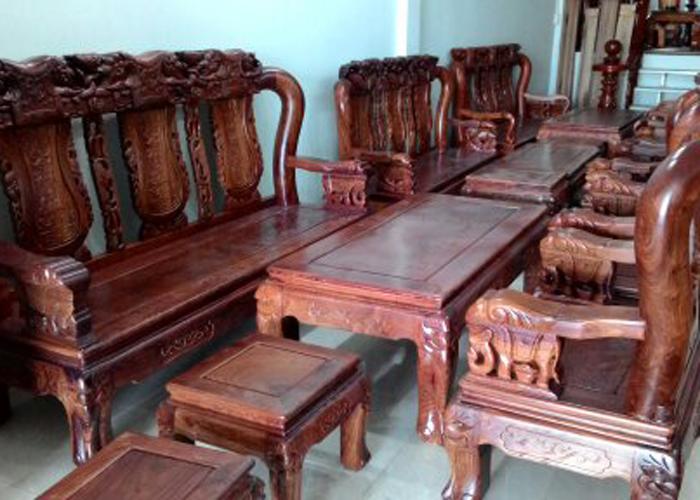 Salon gỗ tự nhiên phòng khách