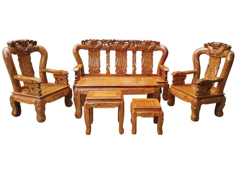 Bàn ghế gỗ phòng khách tại TPHCM