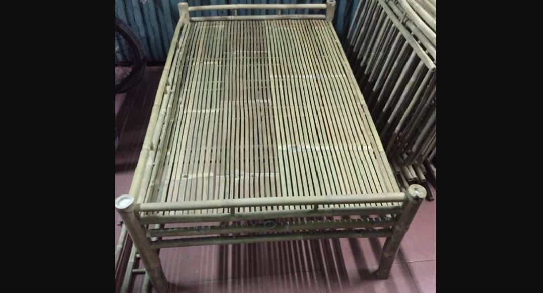 Mẫu giường mây tre đơn giản dùng để tiếp khách